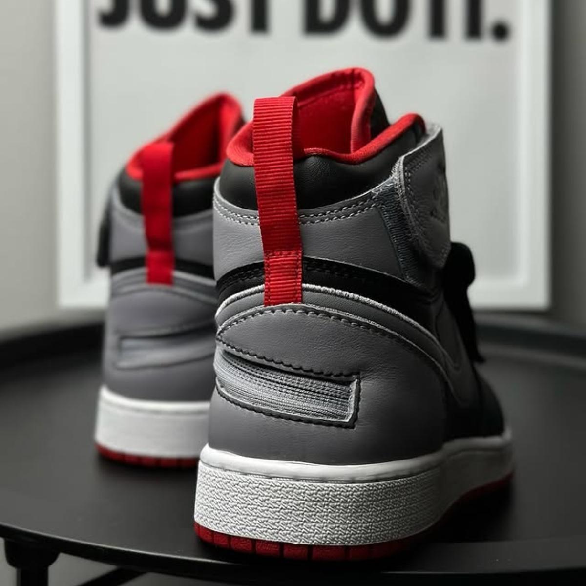 Giày Air Jordan 1 High FlyEase GS Cement Grey DC7986-010 - Ảnh 6