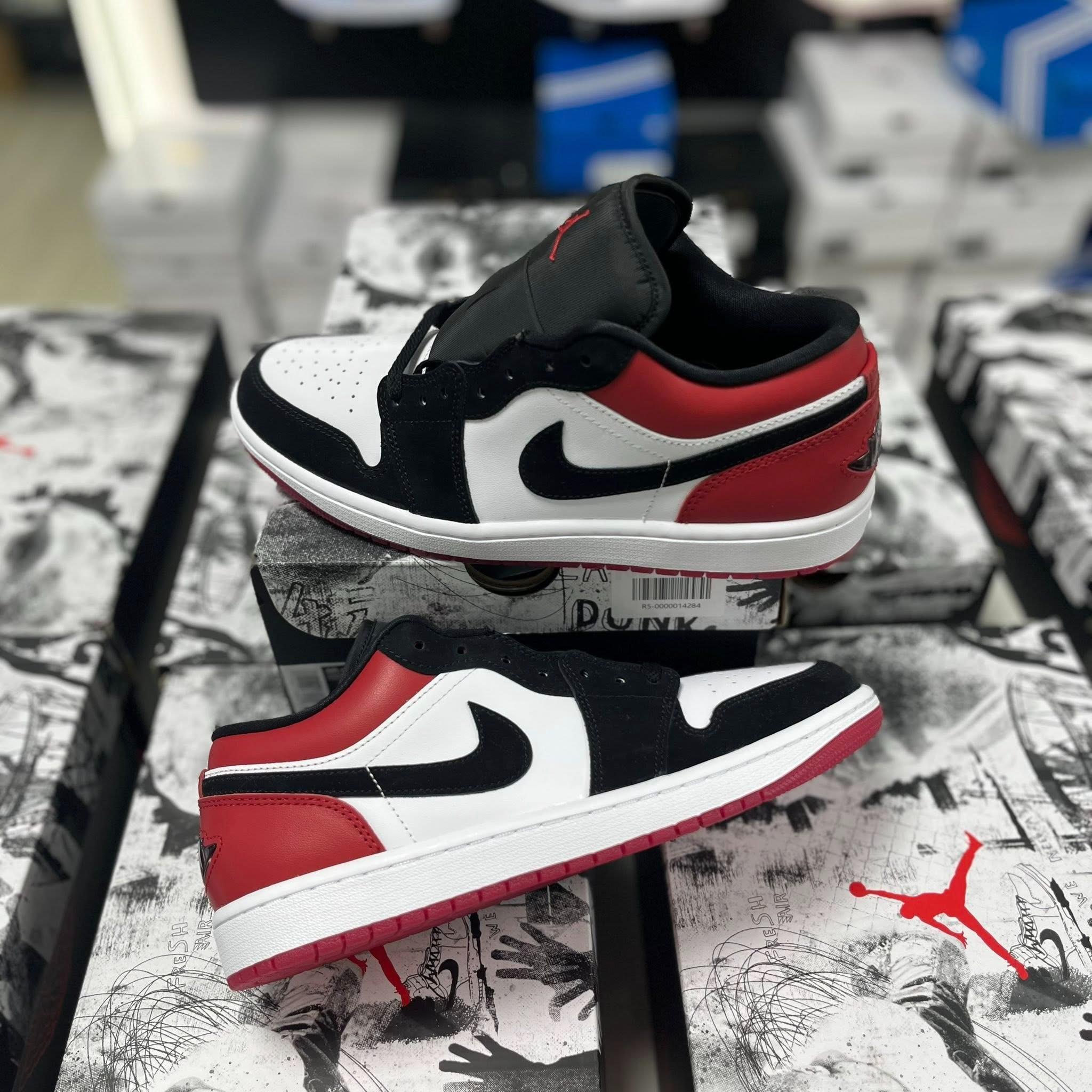 Giày Air Jordan 1 Low Black Toe 2025 IB8971-106 - Ảnh 3
