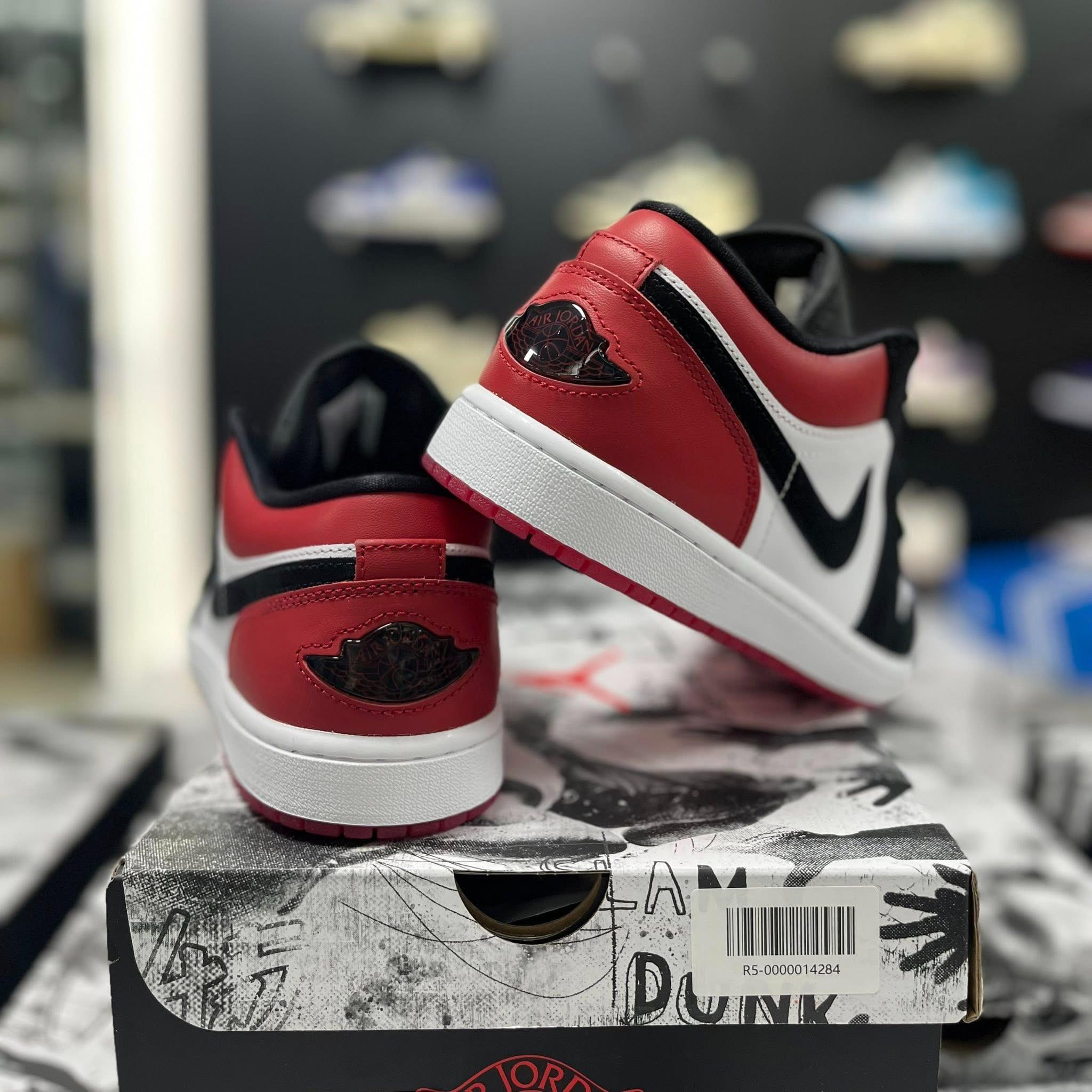 Giày Air Jordan 1 Low Black Toe 2025 IB8971-106 - Ảnh 4