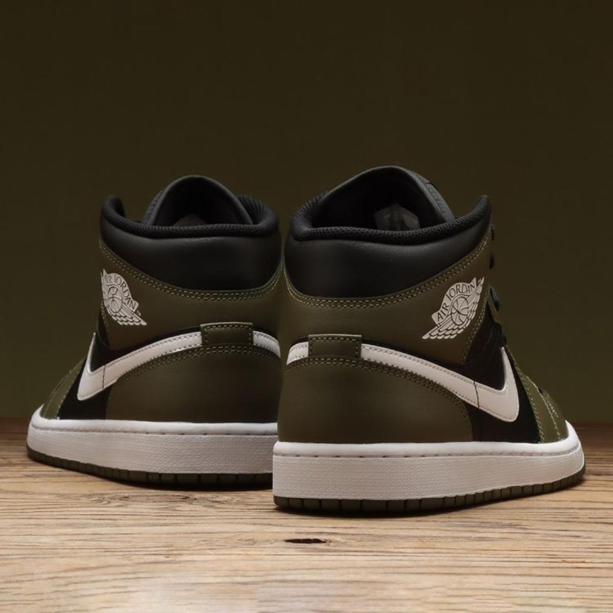 Giày Air Jordan 1 Mid Black Medium Olive DQ8426-092 - Ảnh 4