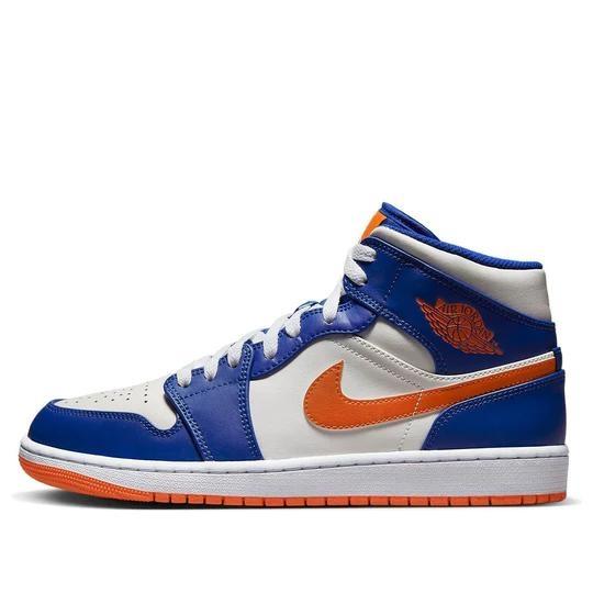 Phối màu Royal Blue trắng Rush Orange của Giày Air Jordan 1 Mid ‘Knicks’ FD1029-400