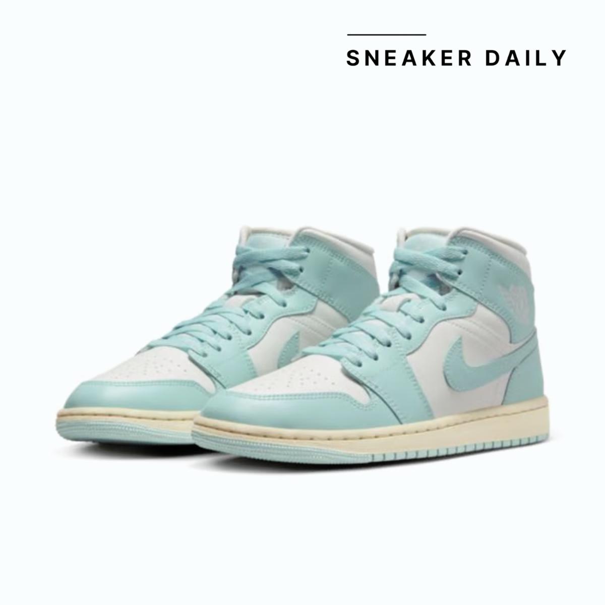 Air Jordan 1 Mid Light Dew Wmns phối trang phục hàng ngày