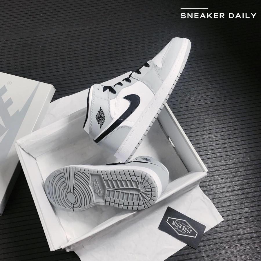 Giày Air Jordan 1 Mid Light Smoke Grey Black (GS) 554725-092 - Ảnh 5
