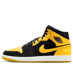 Giày Air Jordan 1 Mid New Love HJ6654-071