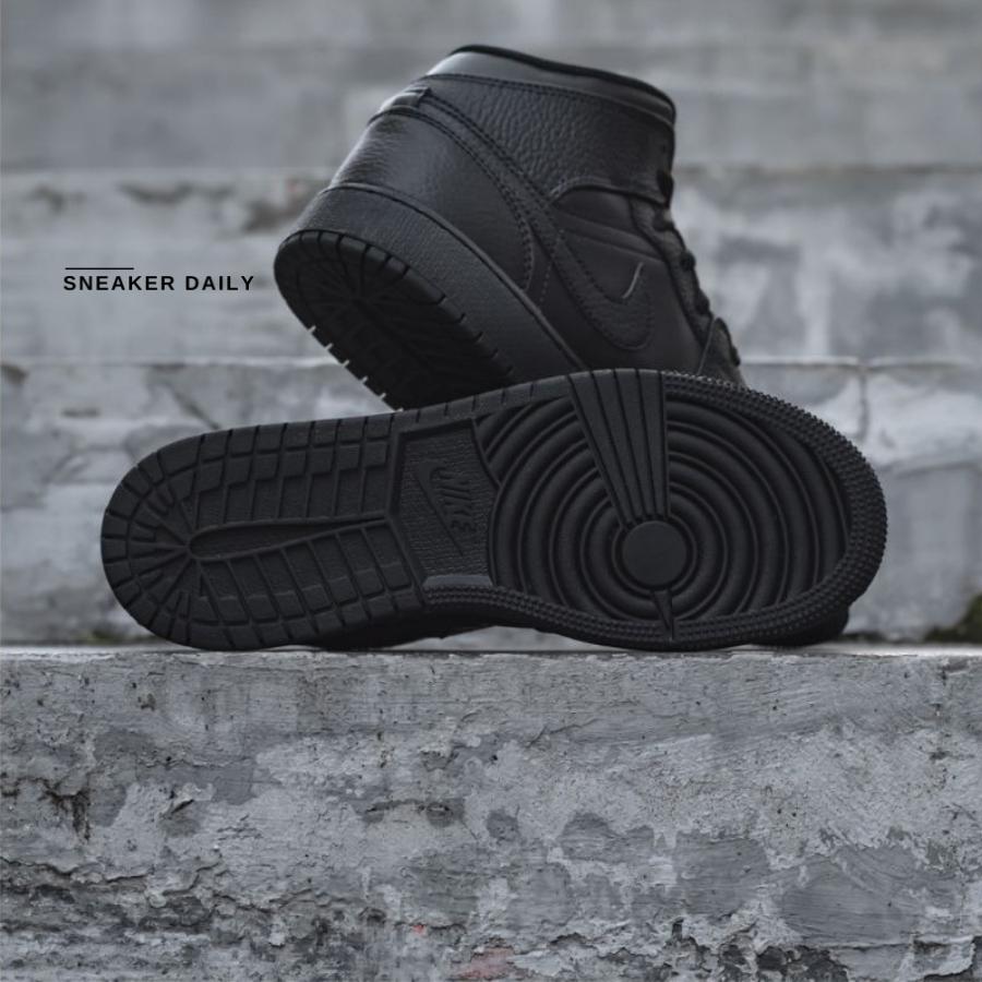 Giày Air Jordan 1 Mid Triple Black 2020 554725-091 - Ảnh 10