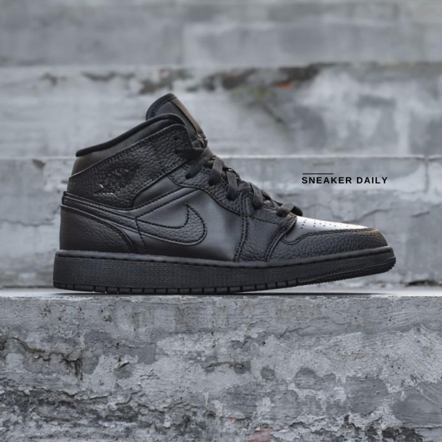 Giày Air Jordan 1 Mid Triple Black 2020 554725-091 - Ảnh 5