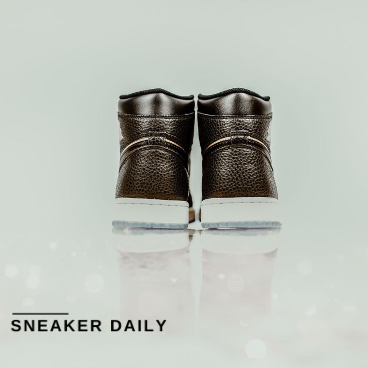 Đế giày và cấu trúc High OG của Air Jordan 1 City of Flight 555088-031