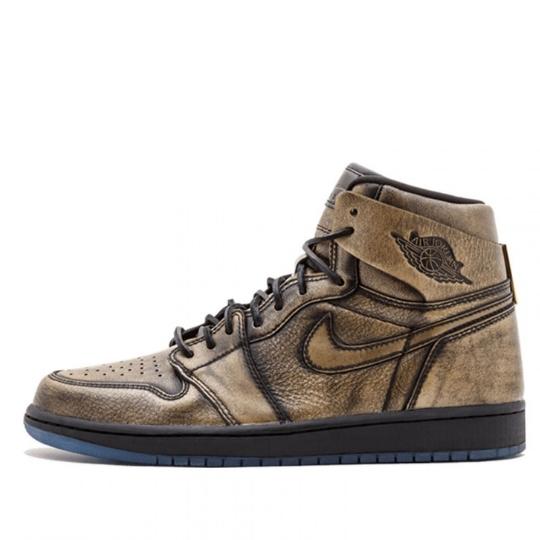 Giày Air Jordan 1 Retro High OG Wings AA2887-035 phối màu trắng đen vàng nhìn tổng thể