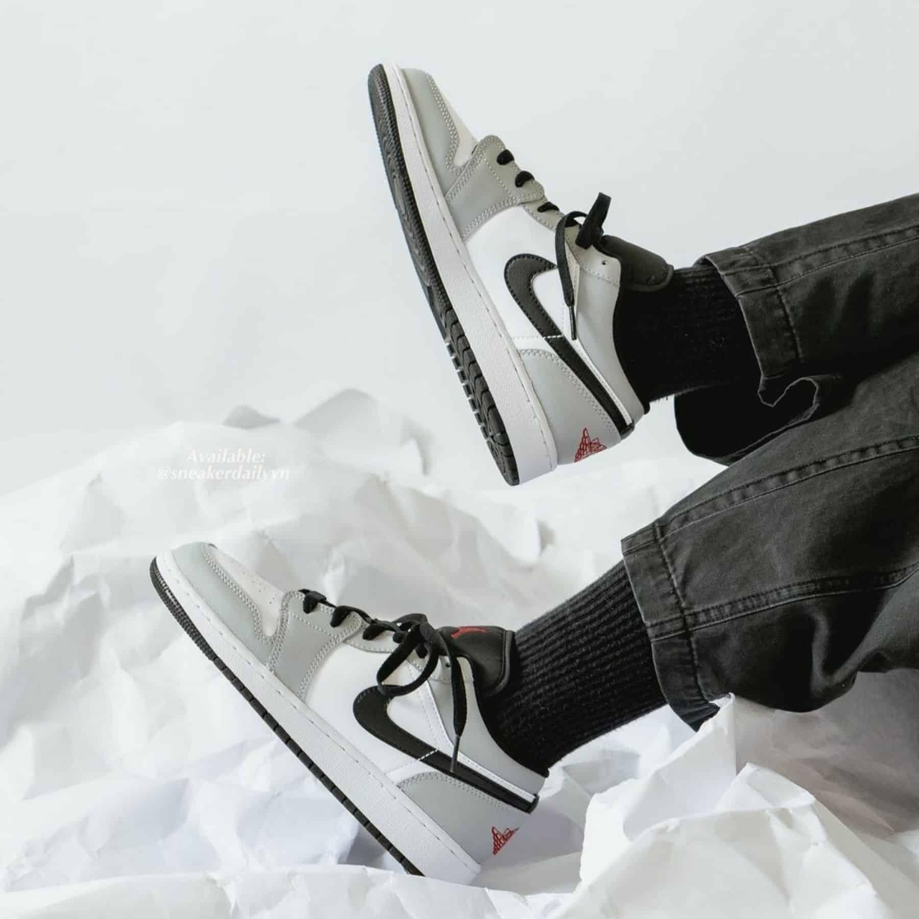 Giày nam Air Jordan 1 Low Light Smoke Grey V2 553558-030 - Ảnh 14