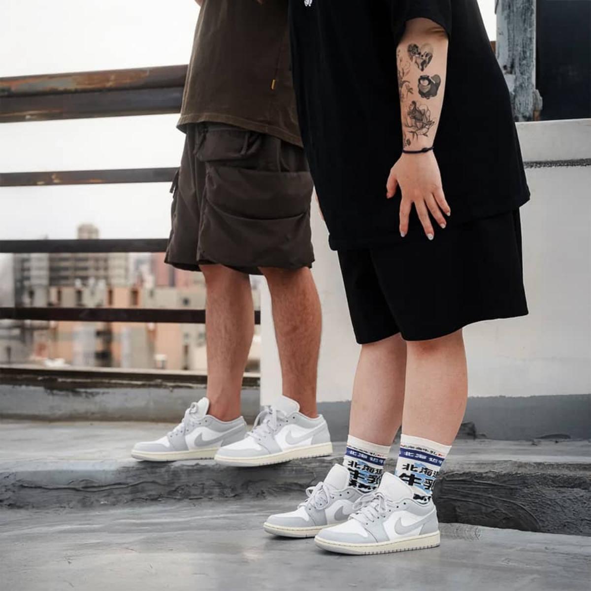 Giày Nike Air Jordan 1 Low Light Grey Sail DC0774-103 - Ảnh 6