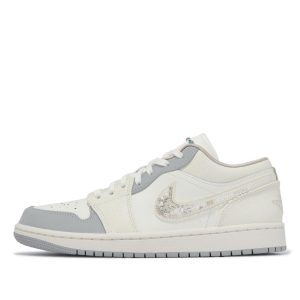 Giày Nike Air Jordan 1 Low Sail Soft Pearl IH7323-100