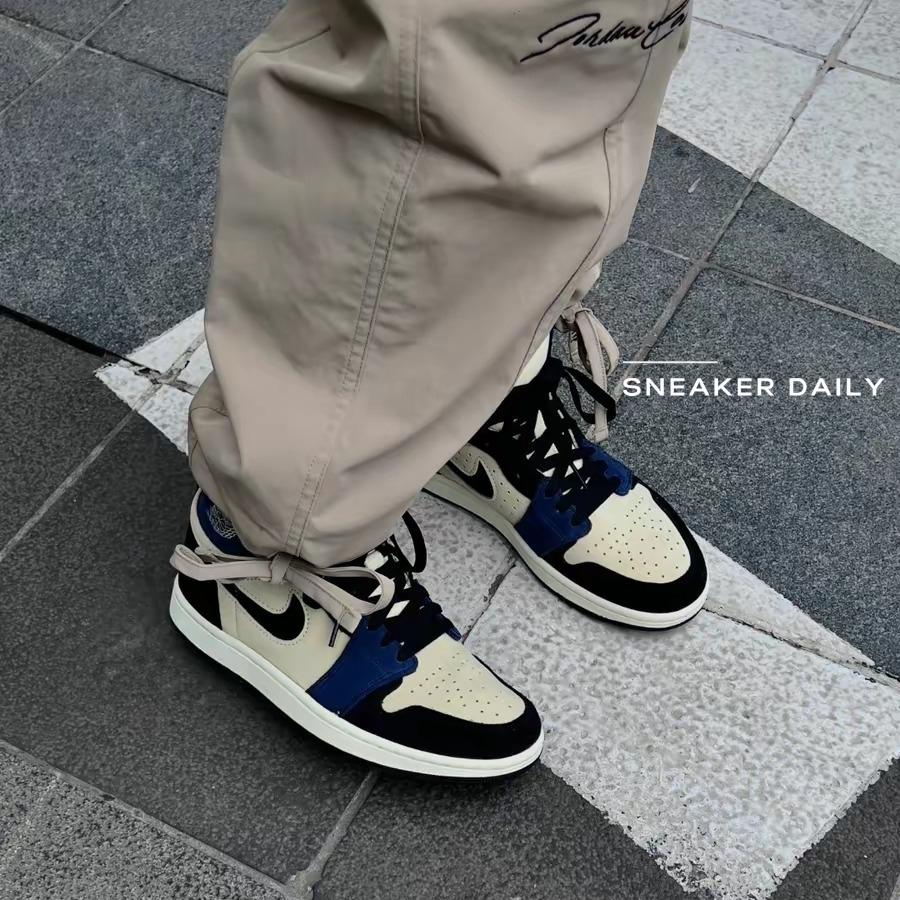 Giày (WMNS) Air Jordan 1 High Zoom Comfort 2 Blackened Blue DV1305-104 - Ảnh 5