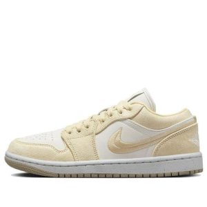 Giày (WMNS) Air Jordan 1 Low SE Team Gold FN3722-701