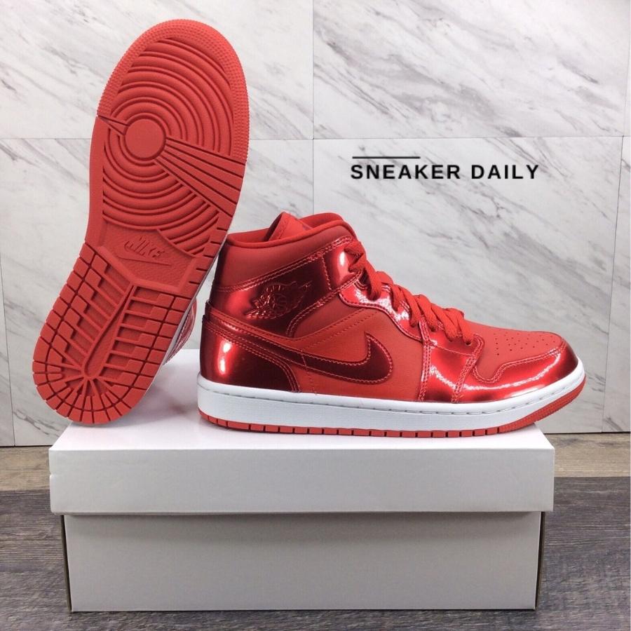 Giày (WMNS) Air Jordan 1 Mid SE University Red Pomegranate DH5894-600 - Ảnh 5