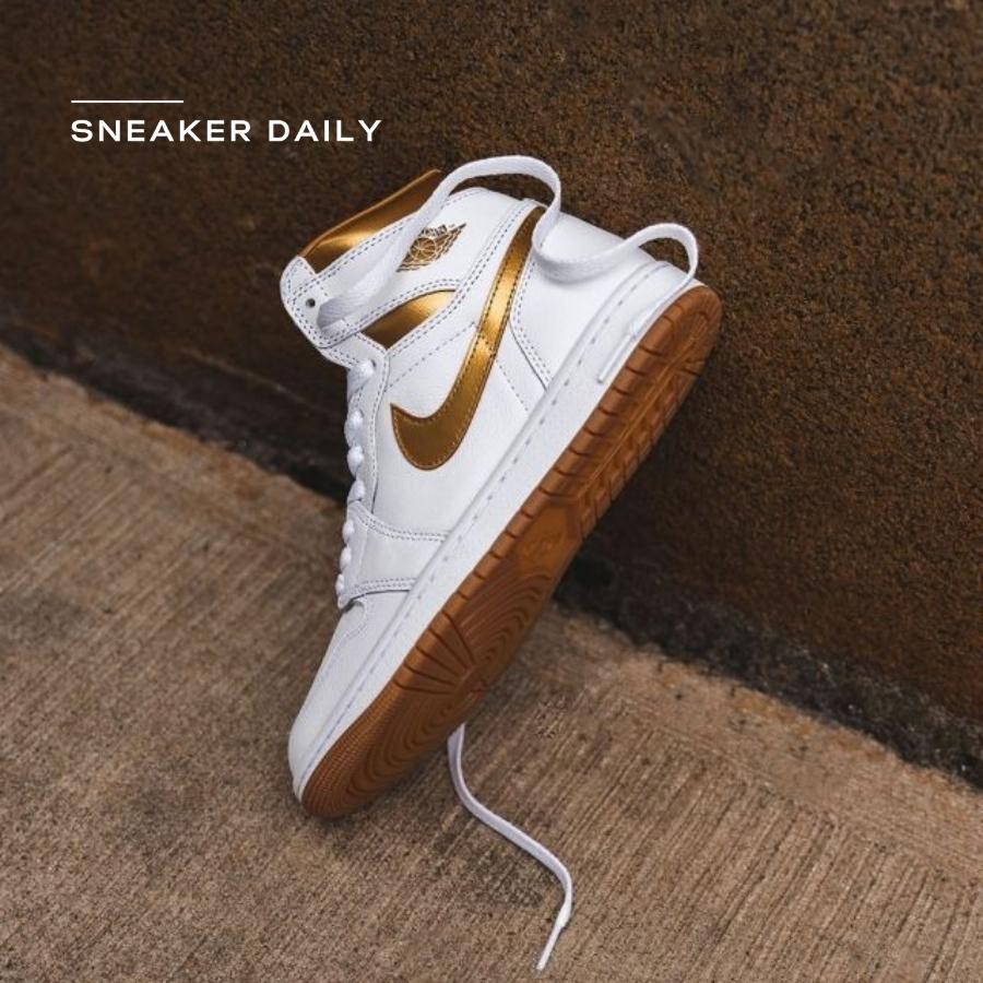 Giày (WMNS) Air Jordan 1 Retro High OG Metallic Gold FD2596-107 - Ảnh 2