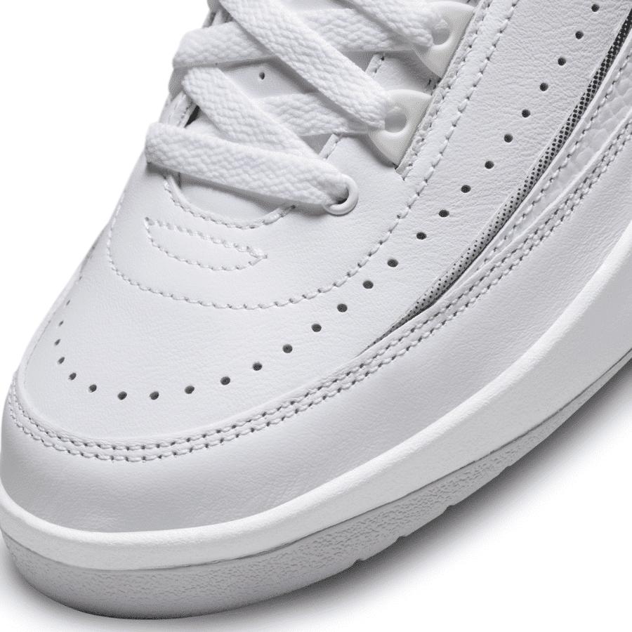 Giày Nike Air Jordan 2 Retro Cement Grey (GS) DQ8562-100 - Ảnh 8
