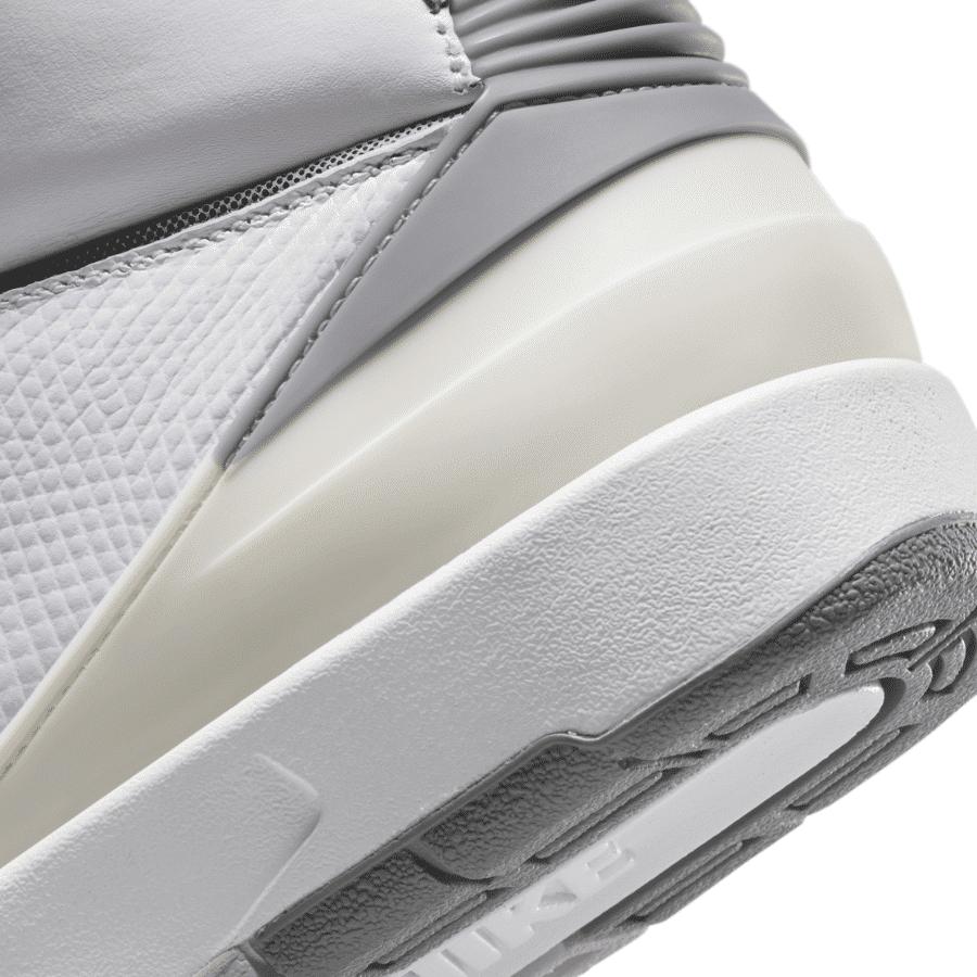 Giày Nike Air Jordan 2 Retro Cement Grey (GS) DQ8562-100 - Ảnh 9